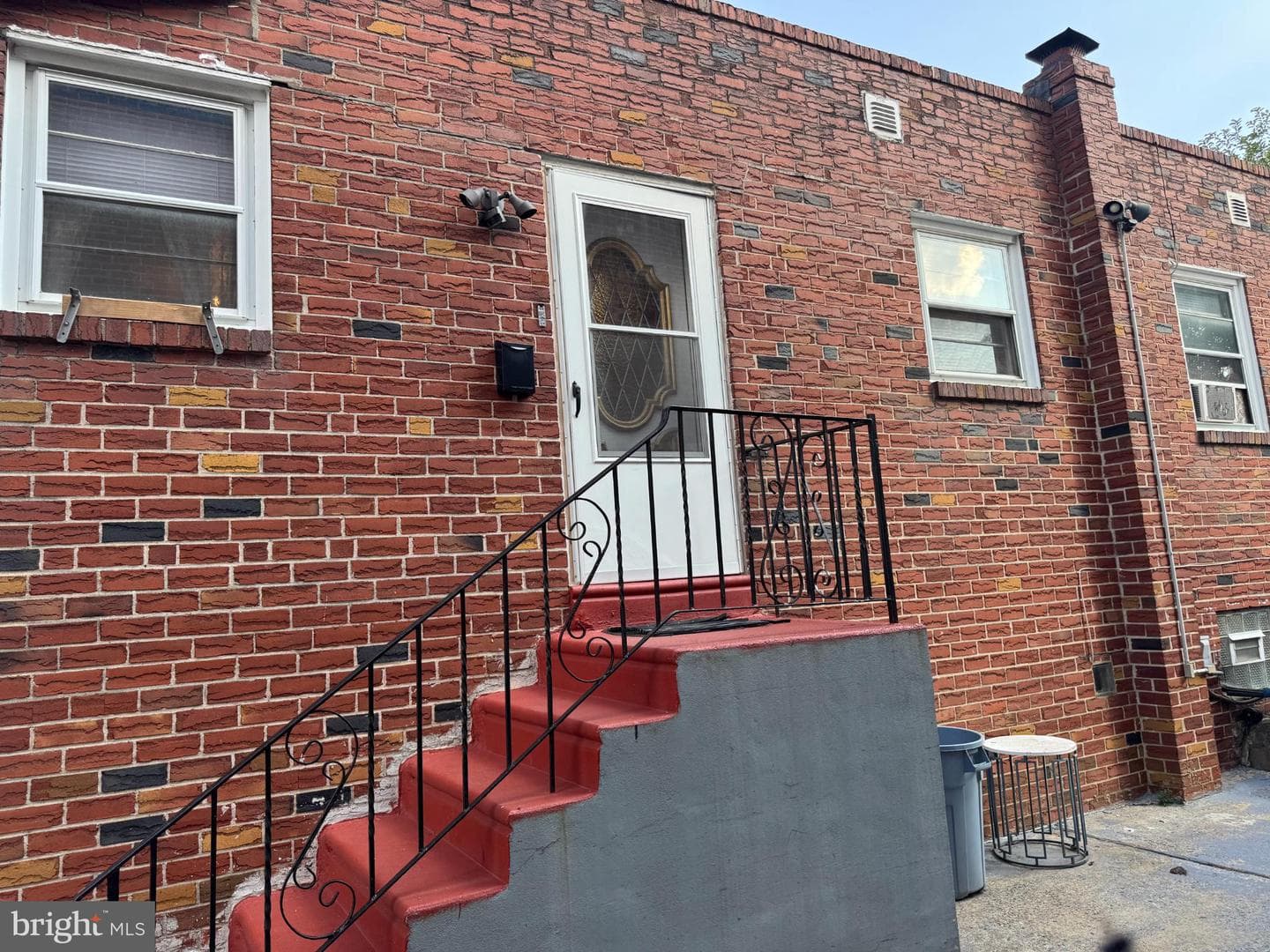 4416 E Howell Street photo 1