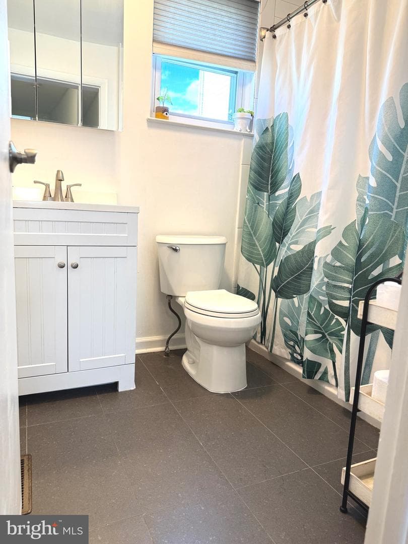 429 Dudley Street photo 11
