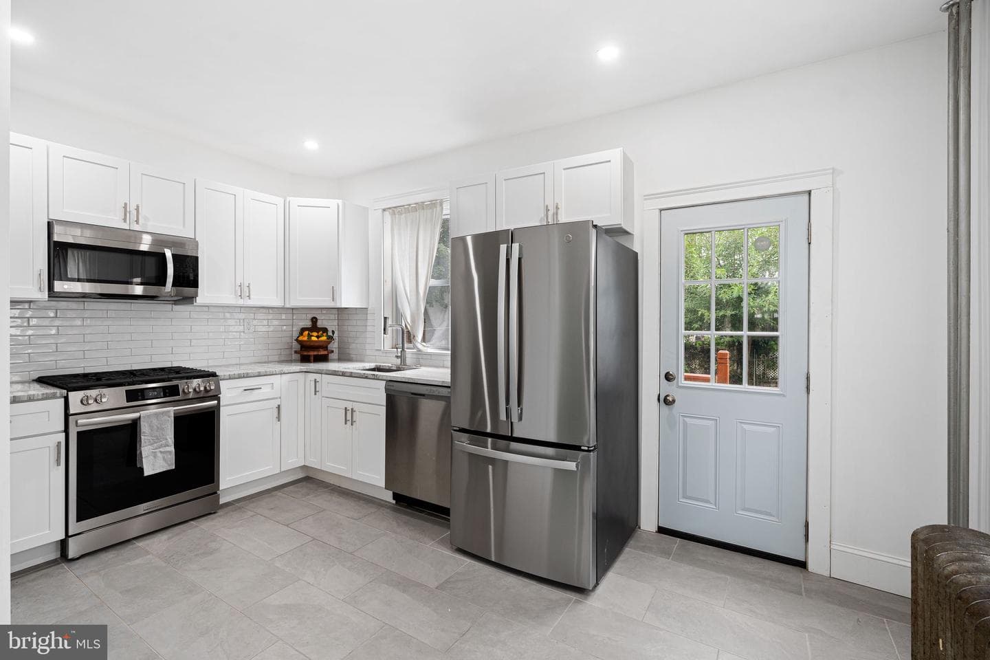 4323 Disston Street photo 8