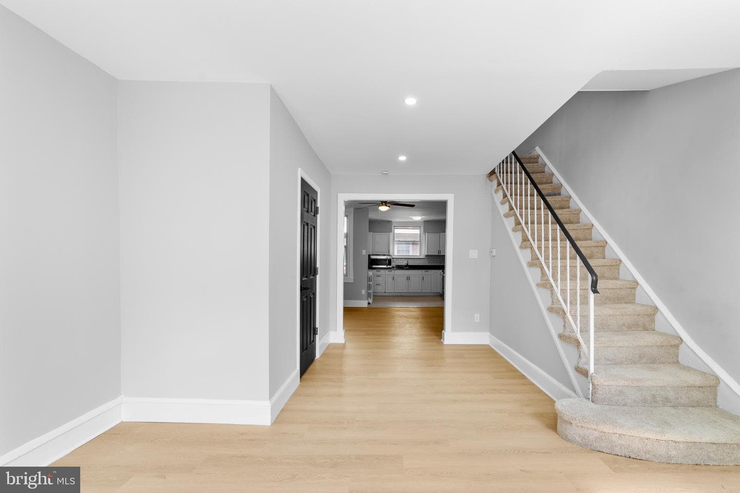 4745 Loring Street photo 6