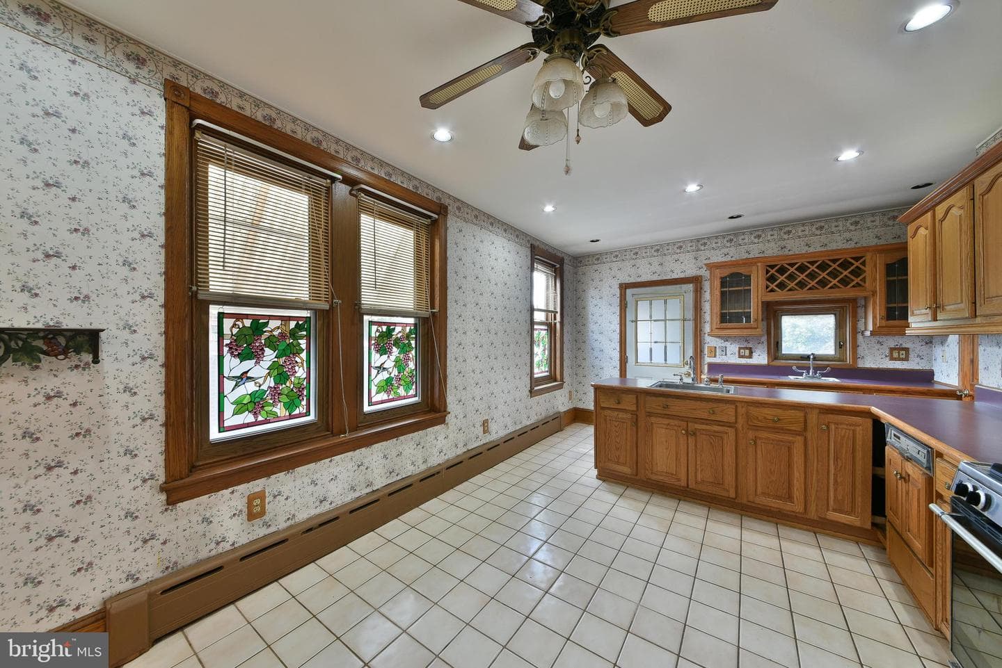 7332 Tabor Avenue photo 24