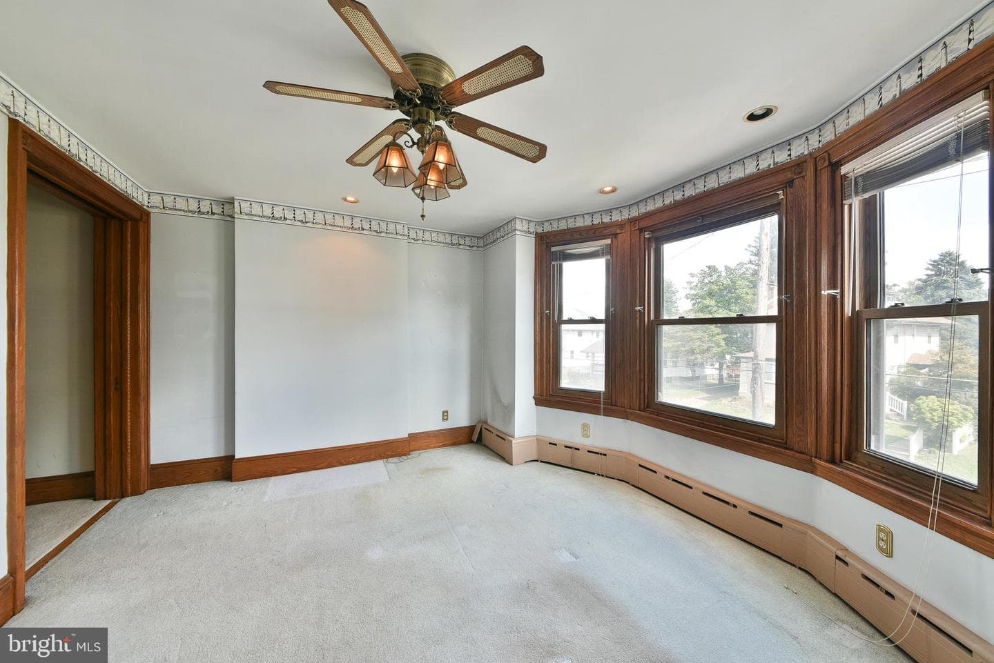 7332 Tabor Avenue photo 34