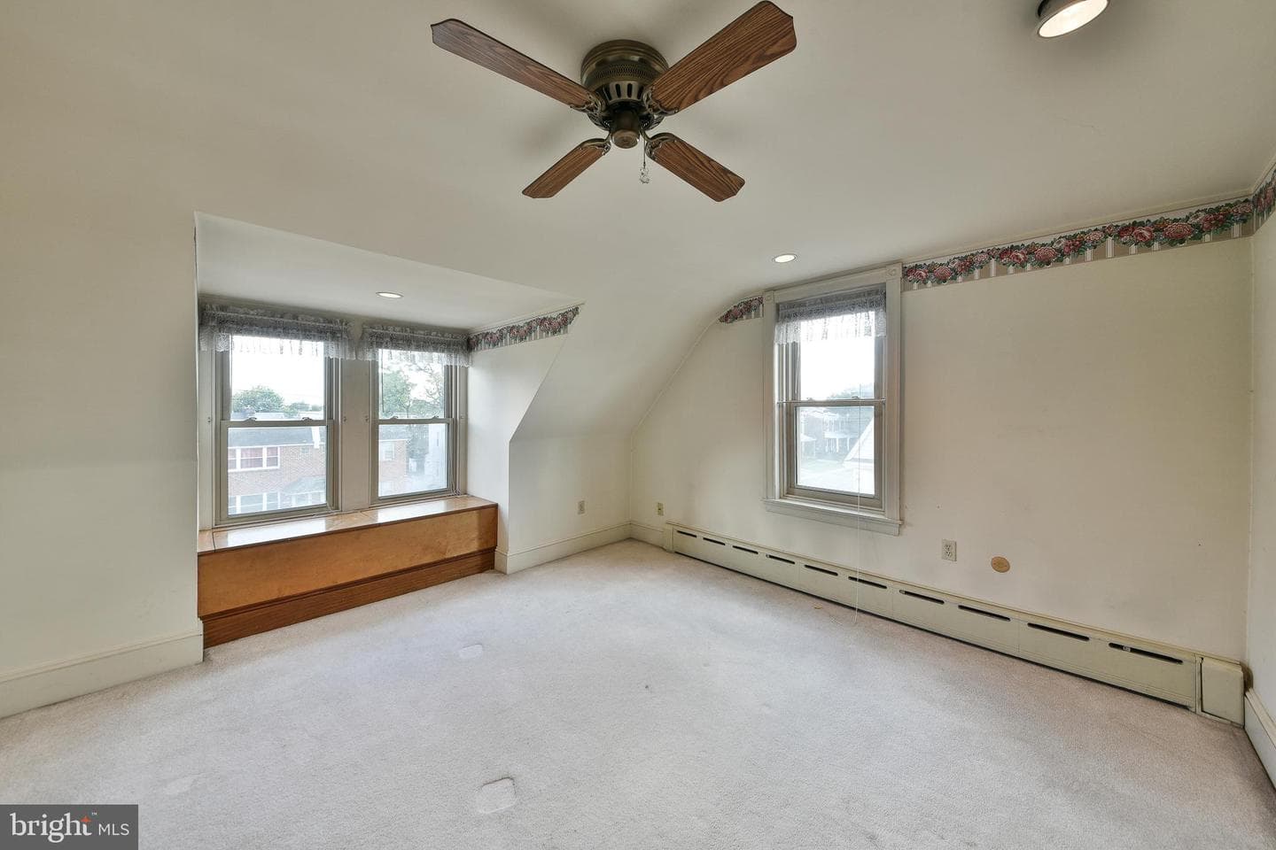 7332 Tabor Avenue photo 39