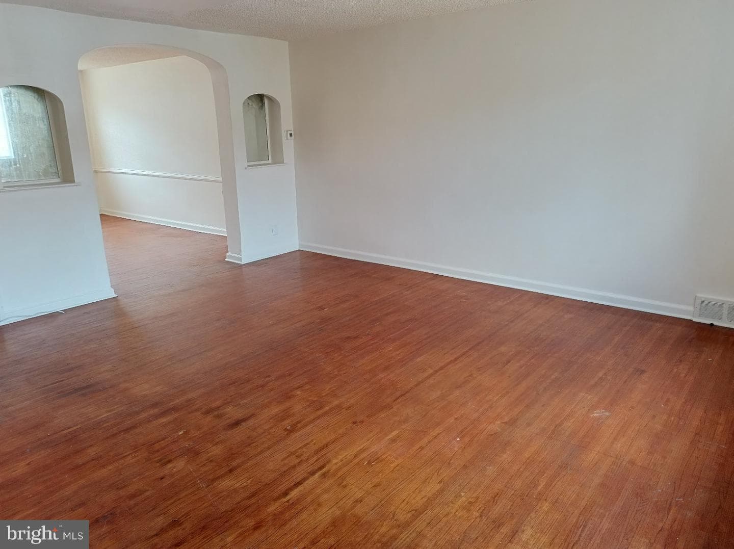 6323 Langdon Street photo 3