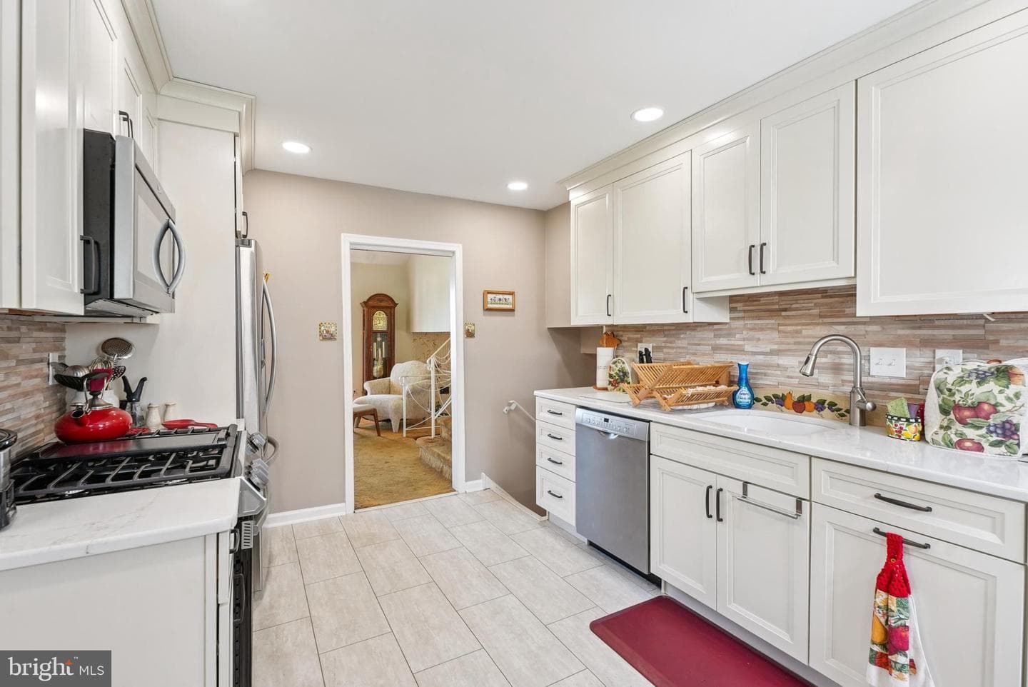 9705 Portis Road photo 20