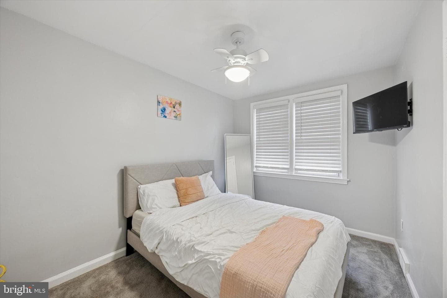 367 W Salaignac Street photo 11
