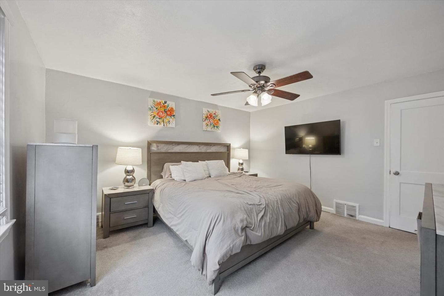 367 W Salaignac Street photo 16