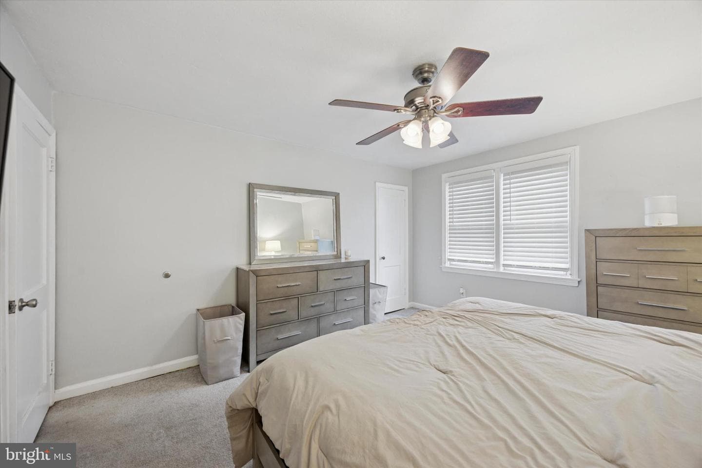 367 W Salaignac Street photo 18