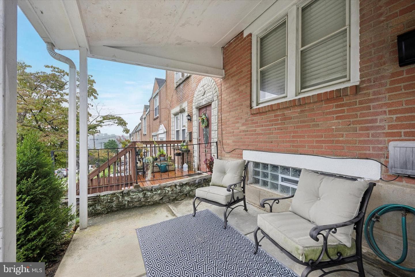 367 W Salaignac Street photo 2