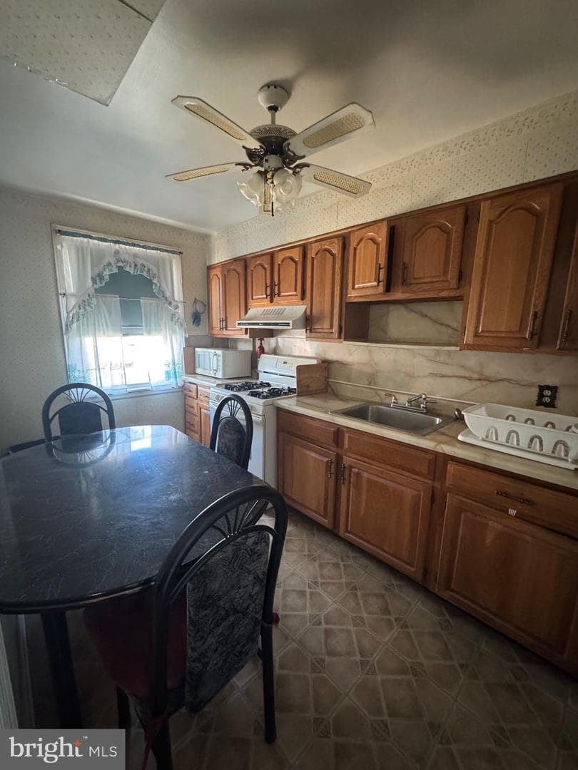 8118 Michener Avenue photo 13