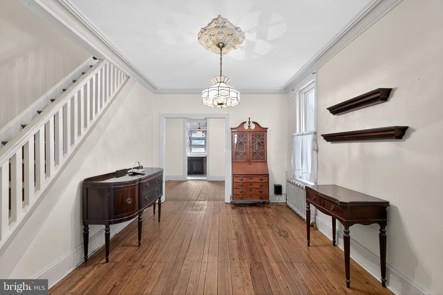 250 Hermitage Street photo 11