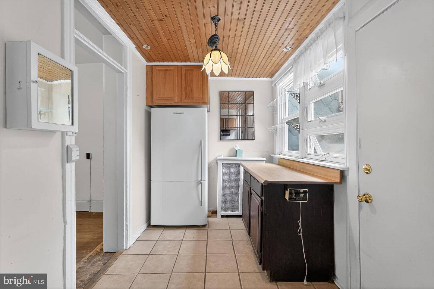 250 Hermitage Street photo 17
