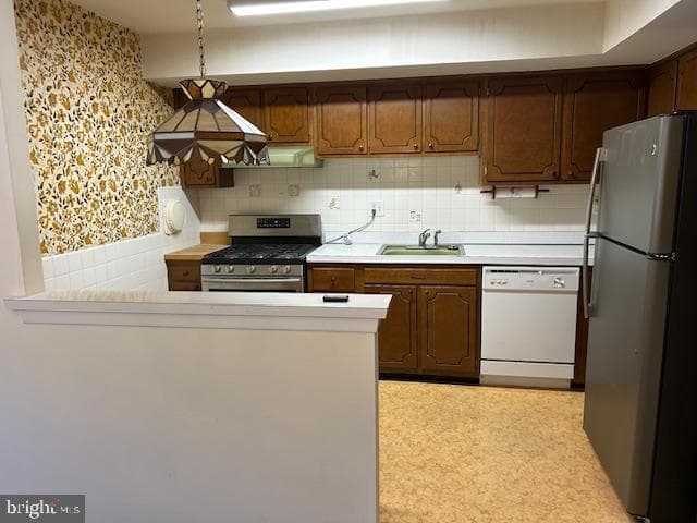 10219 W Keswick Road photo 5