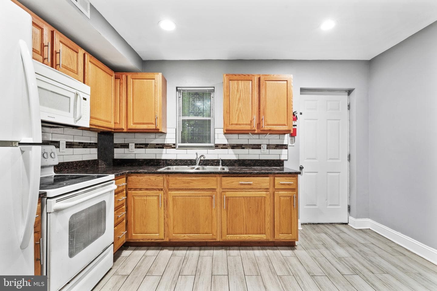 2954 N Reese Street photo 11