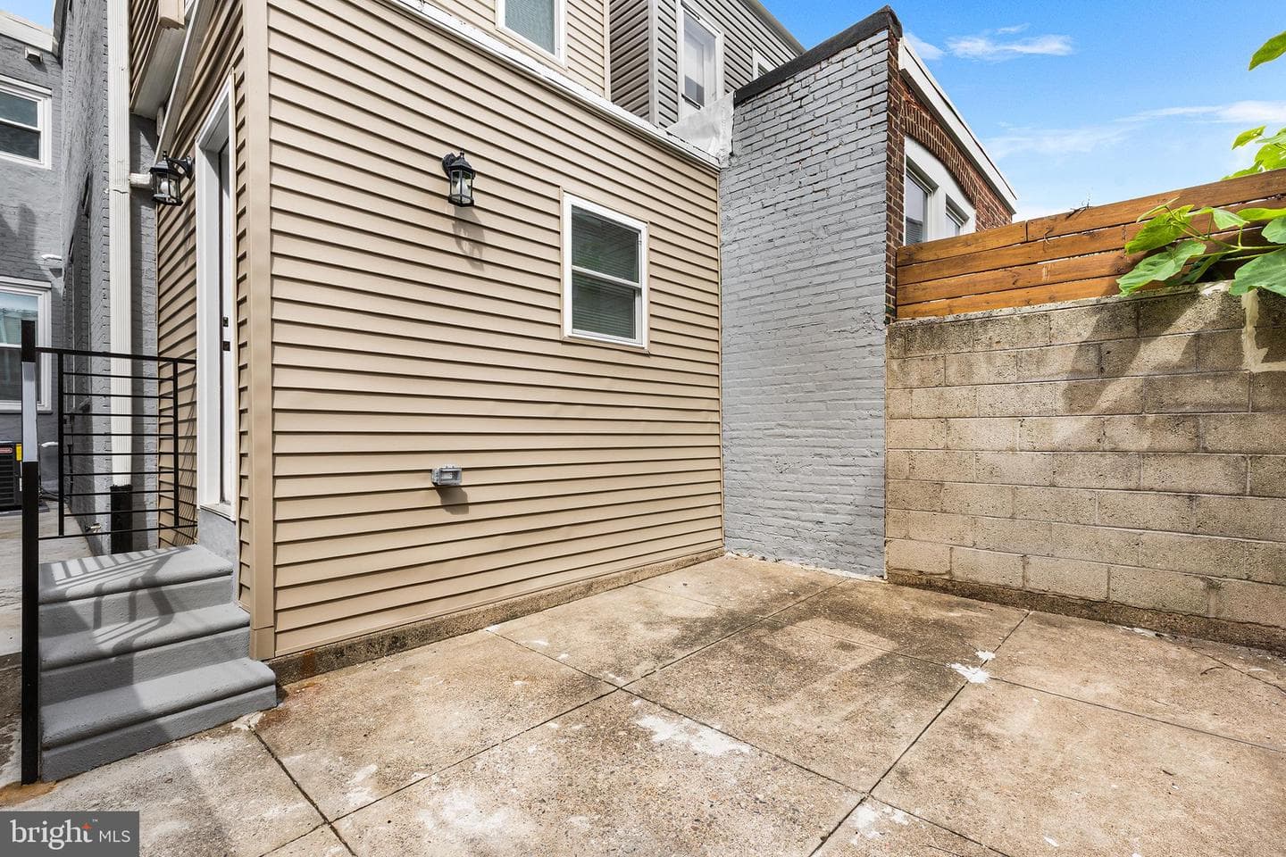 2236 Tasker Street photo 25