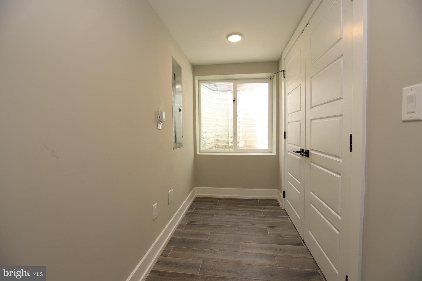 2525 N Hancock Street photo 13