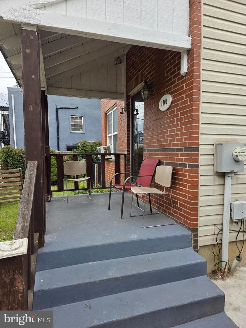 1206 Parrish Street photo 5
