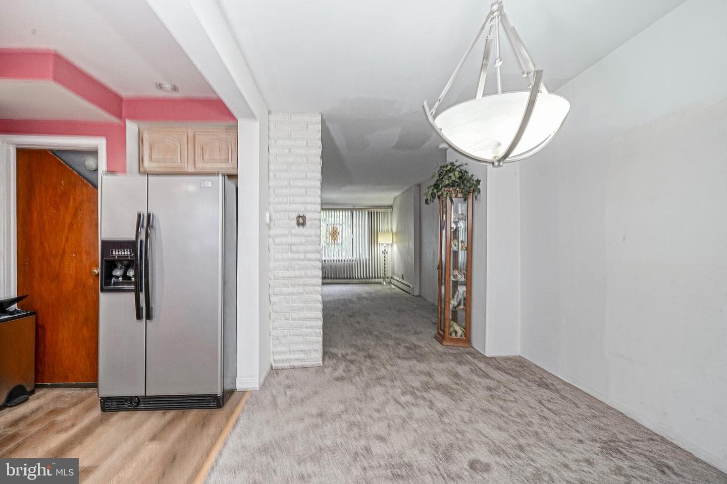 942 Johnston Street photo 12
