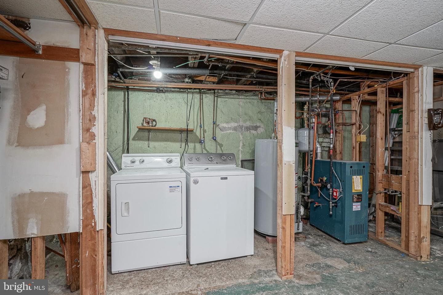 942 Johnston Street photo 22