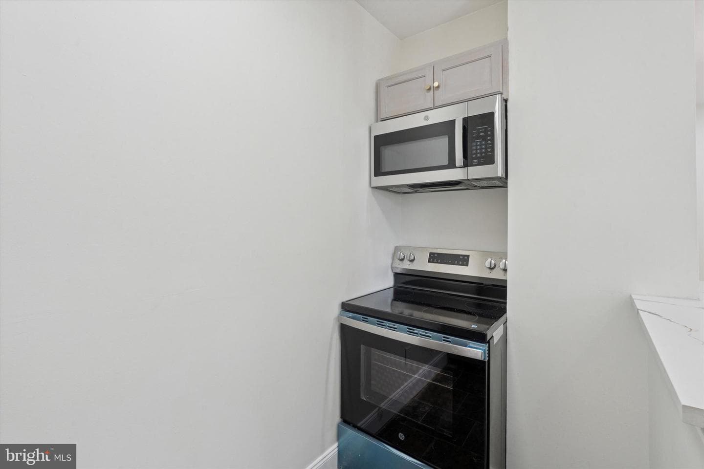 2302 N 18th Street photo 26