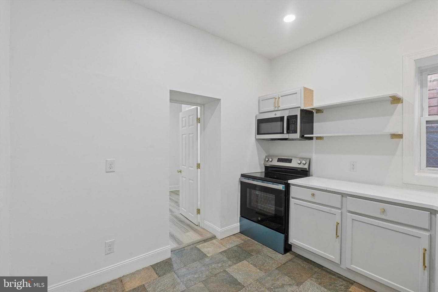 2302 N 18th Street photo 7