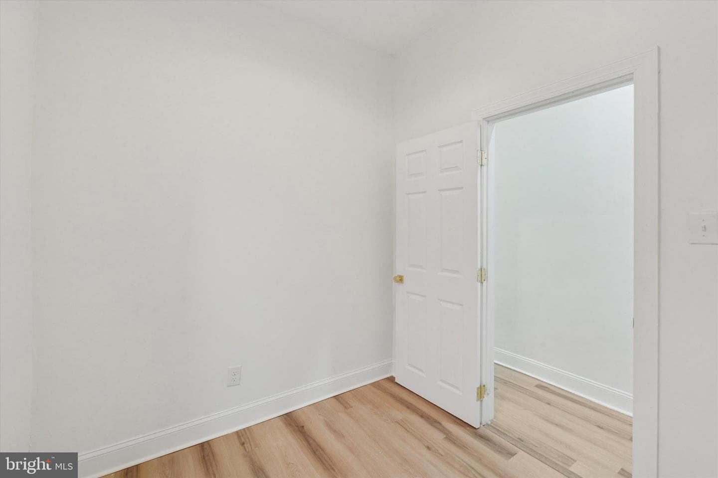 2302 N 18th Street photo 9