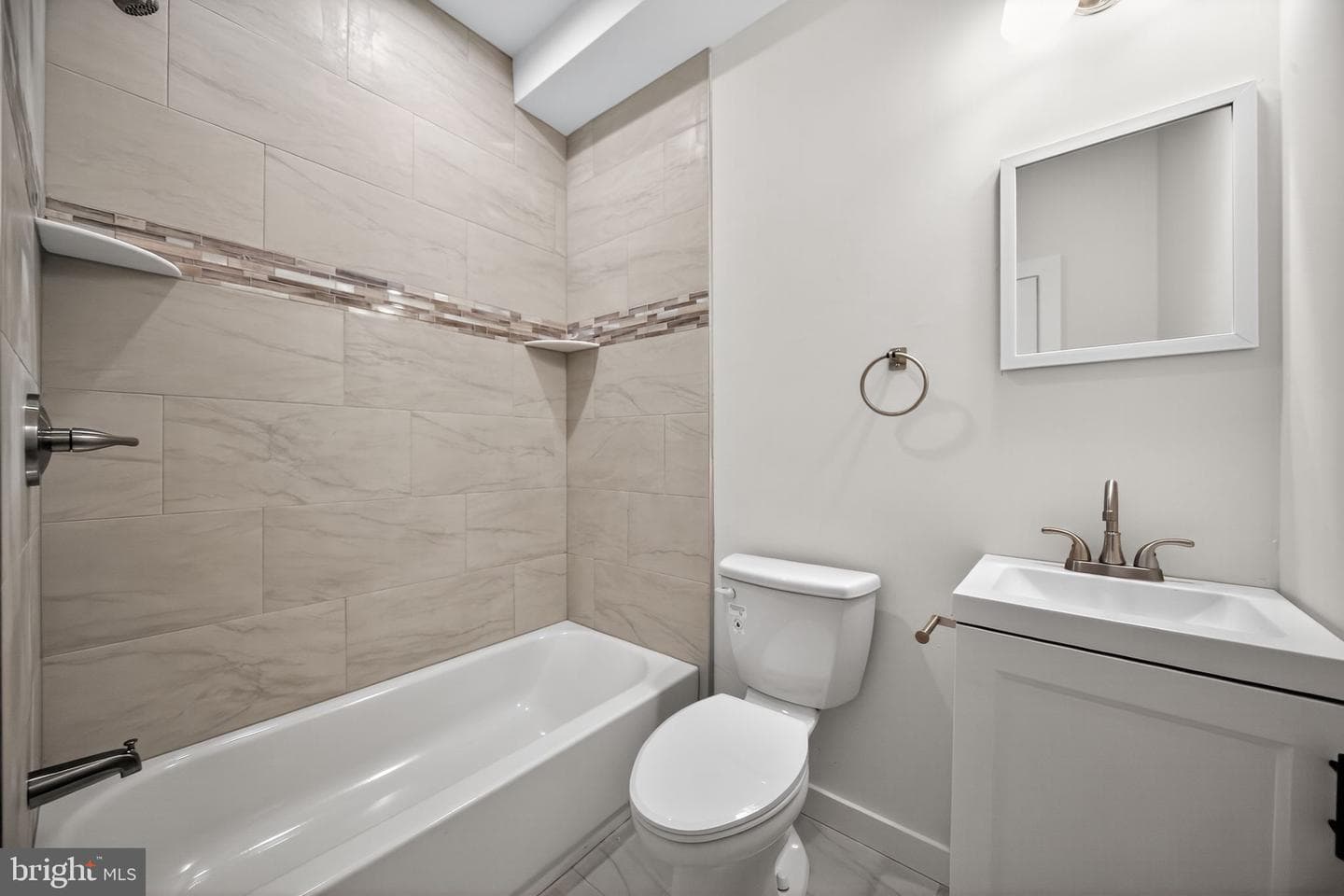 3209 Latona Street photo 11