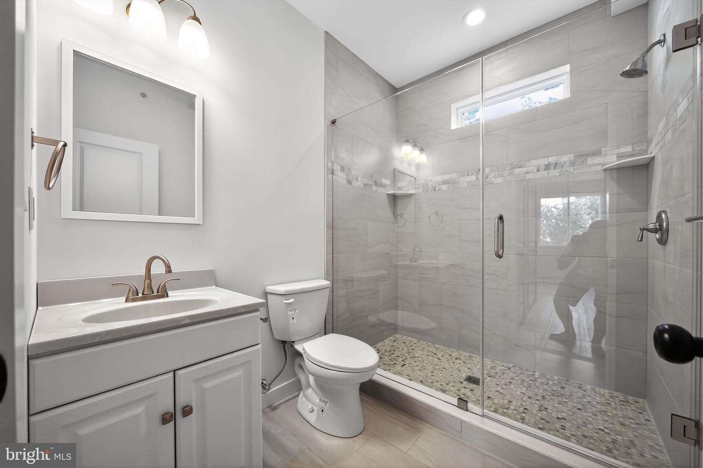 3209 Latona Street photo 18