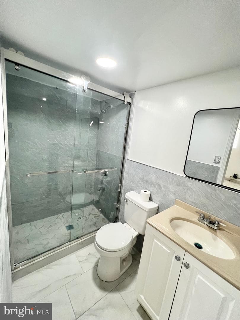 7140 Erdrick Street photo 24