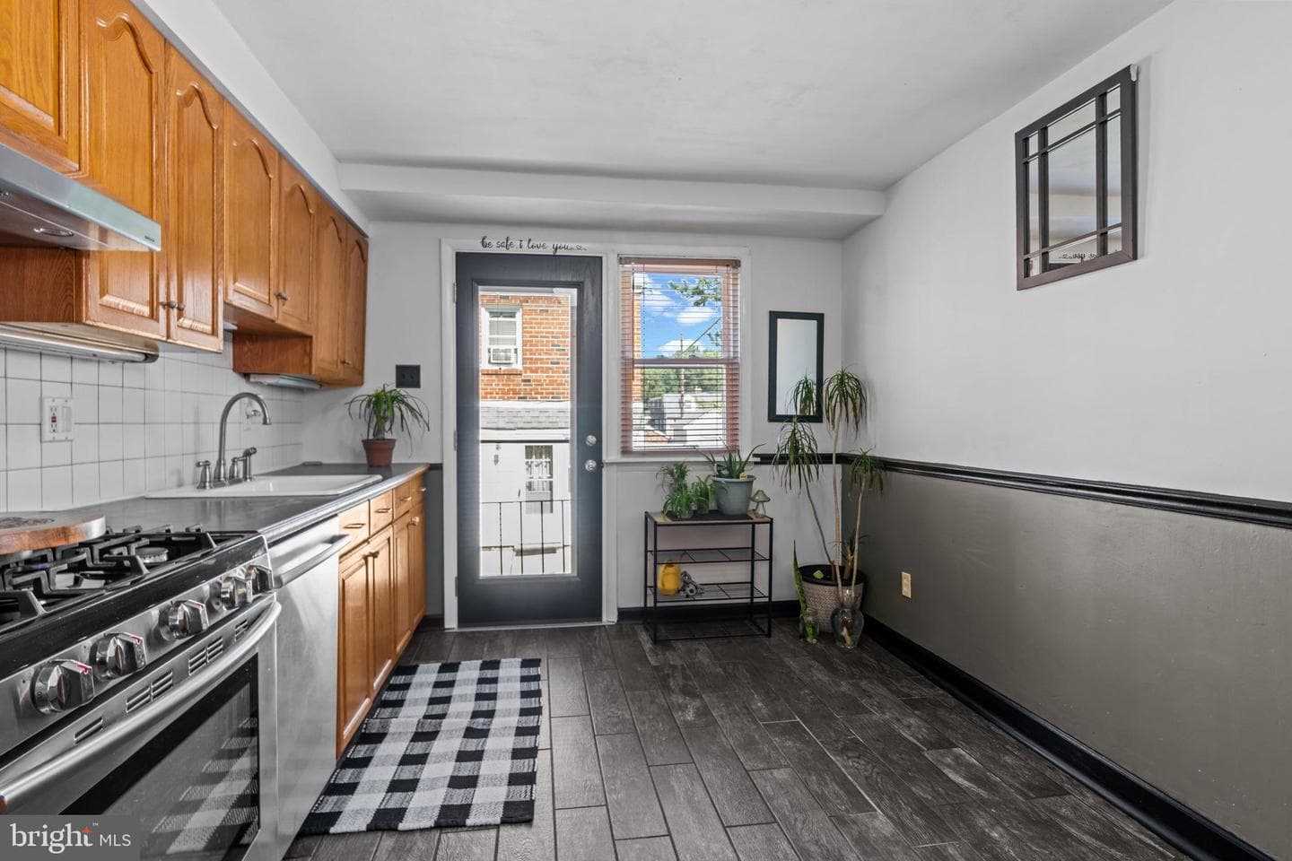 809 Millwood photo 11