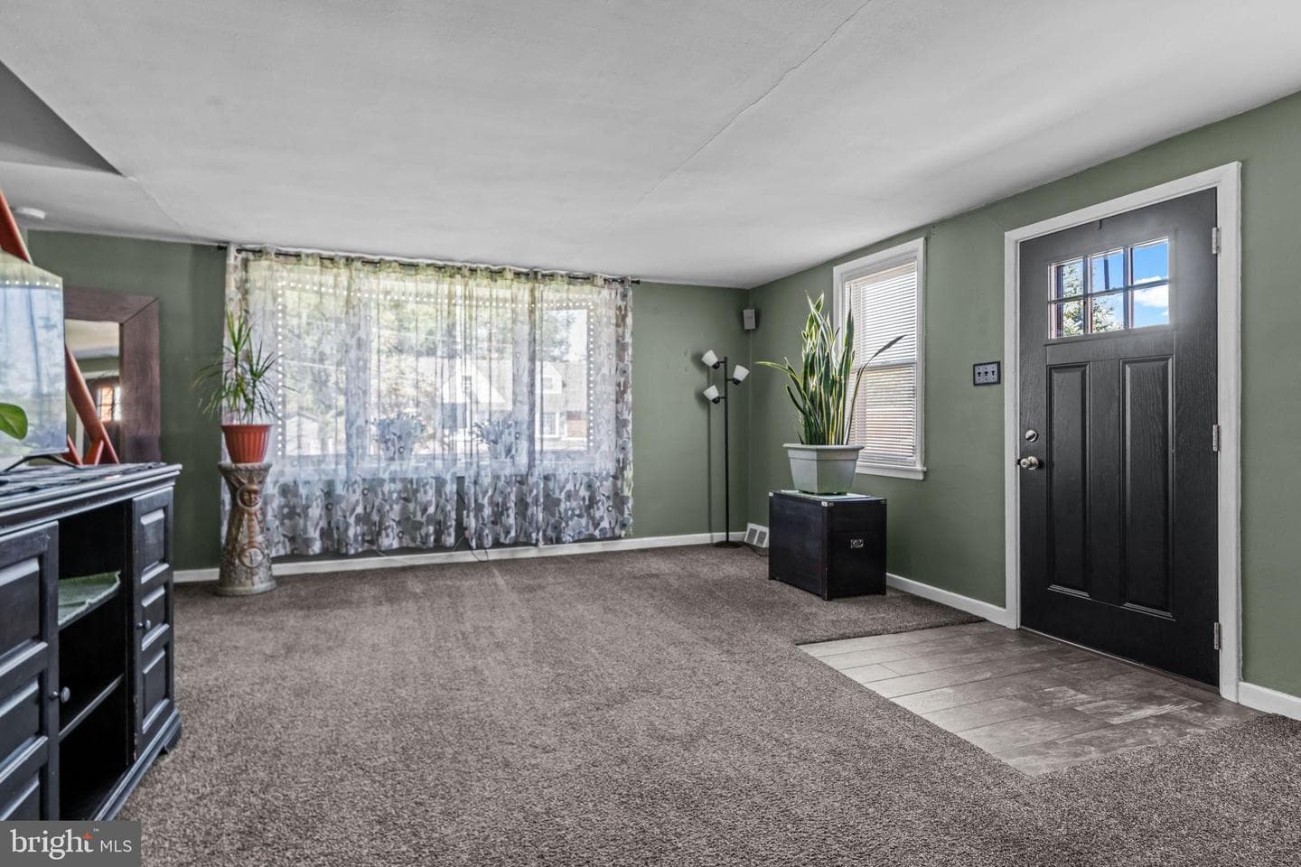 809 Millwood photo 5