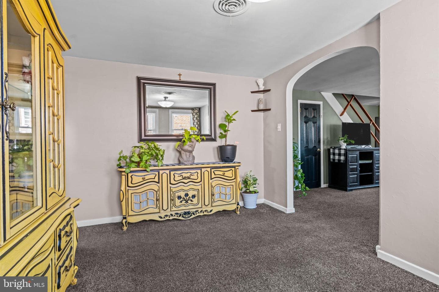 809 Millwood photo 8