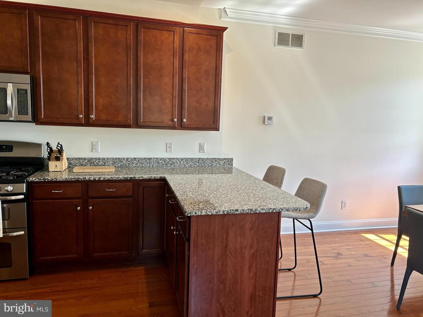 622 Keely Court photo 6