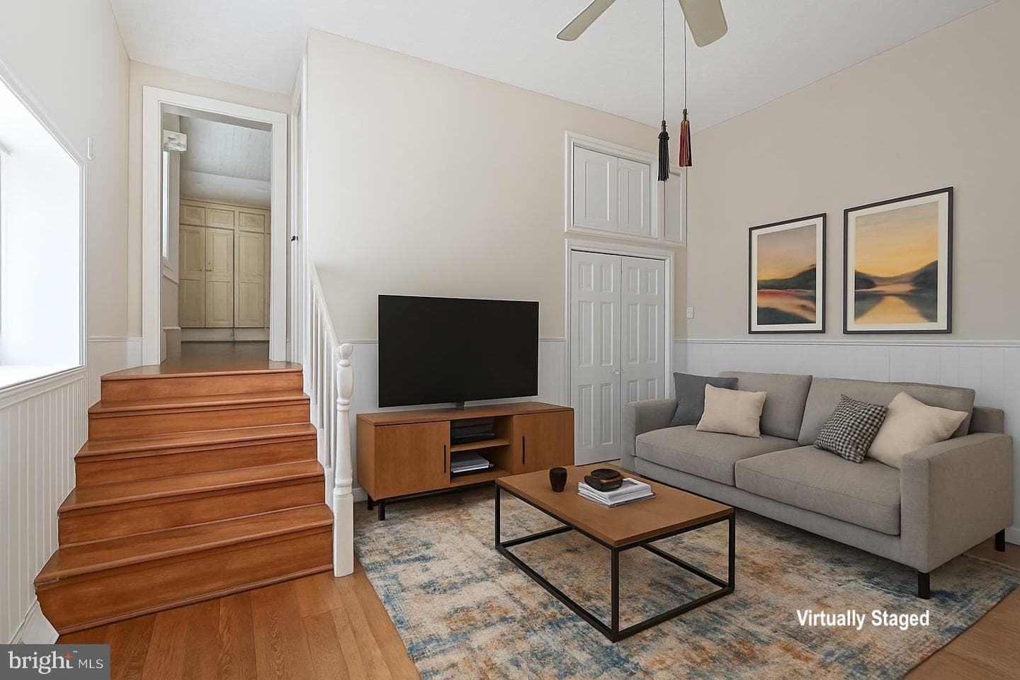 576 Hermitage Street photo 20