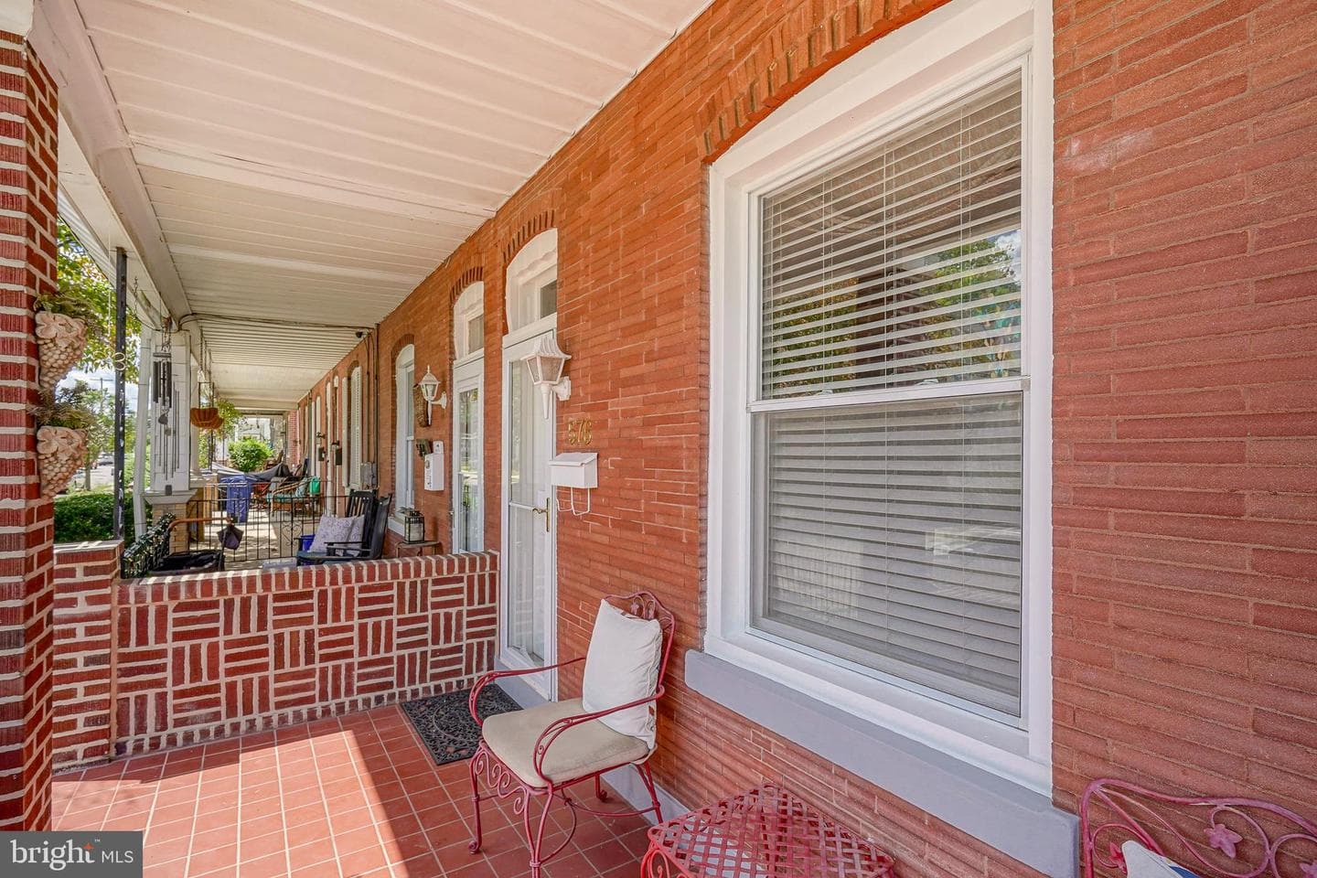576 Hermitage Street photo 5