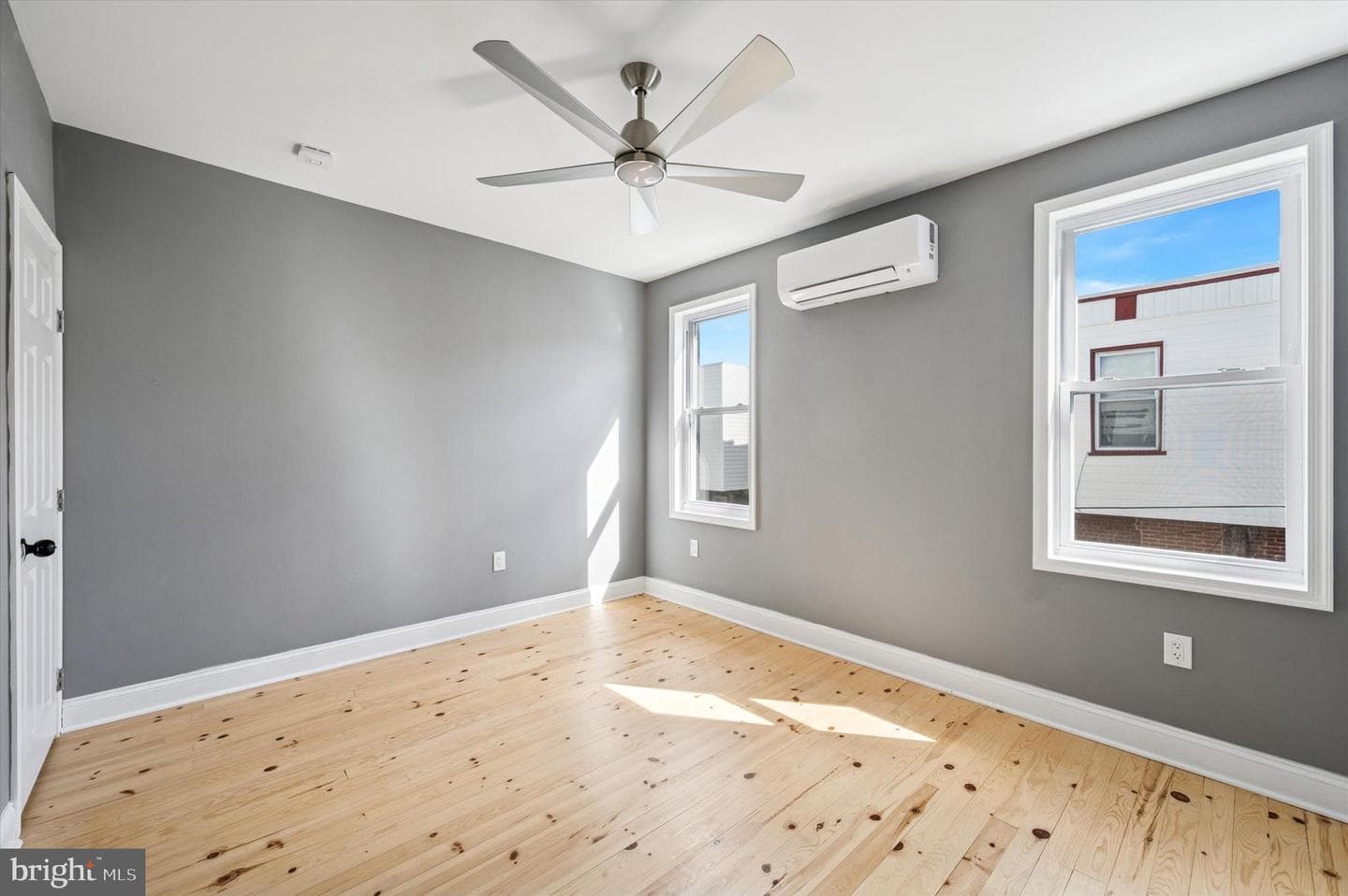 5556 Osage Avenue photo 24