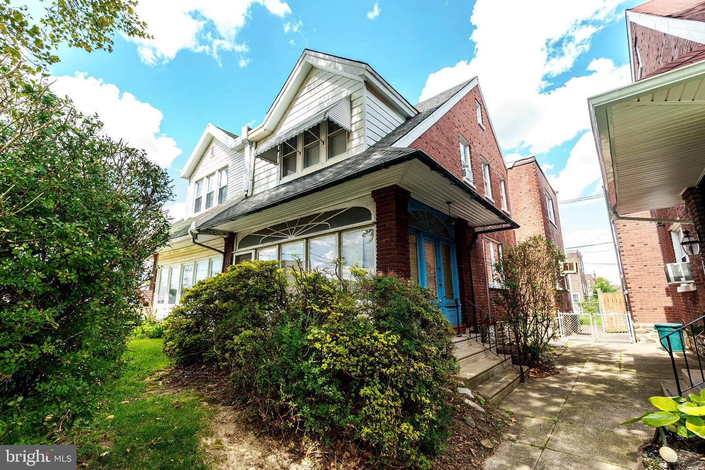 1103 Dyre Street photo 15