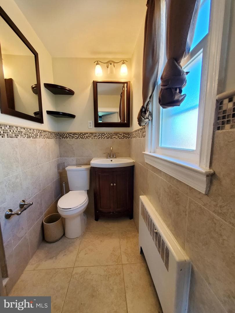 1212 Tyson Avenue photo 18