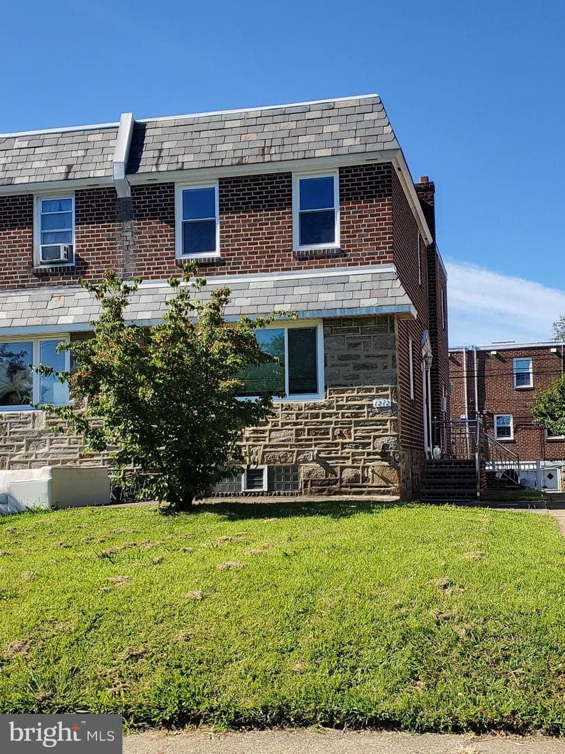 1212 Tyson Avenue photo 32
