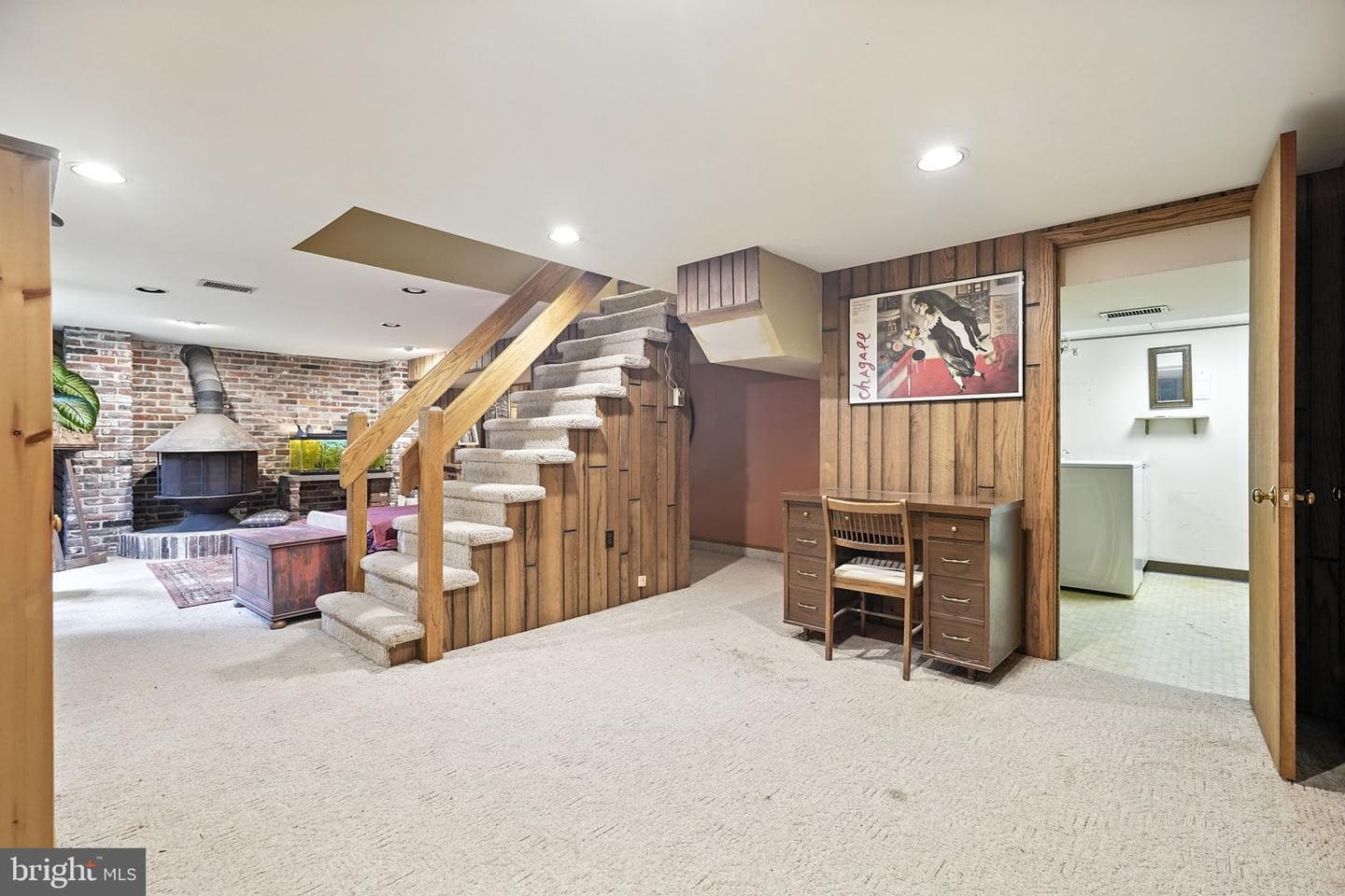 8420 Chippewa Road photo 17