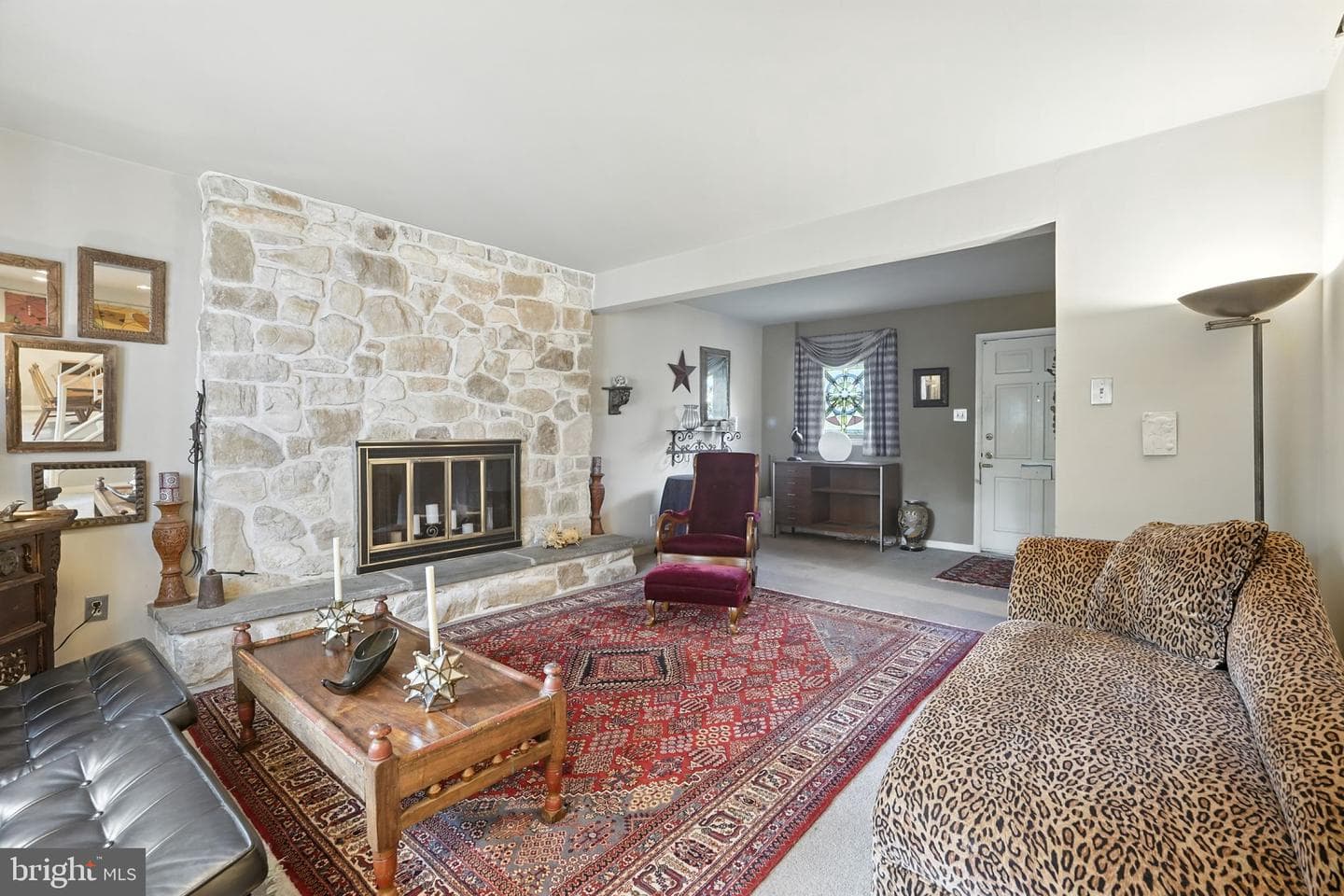 8420 Chippewa Road photo 3
