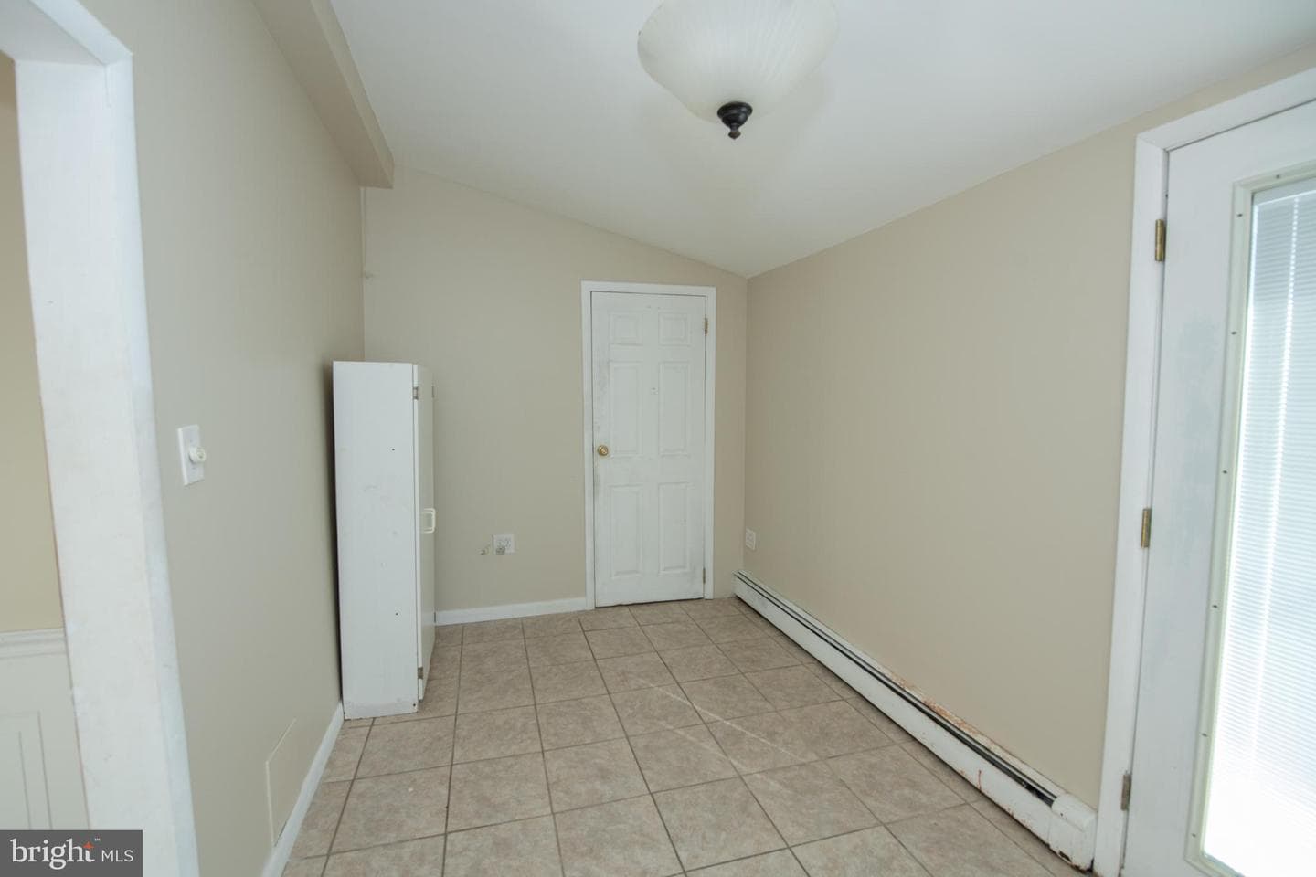 2831 Comly Road photo 27