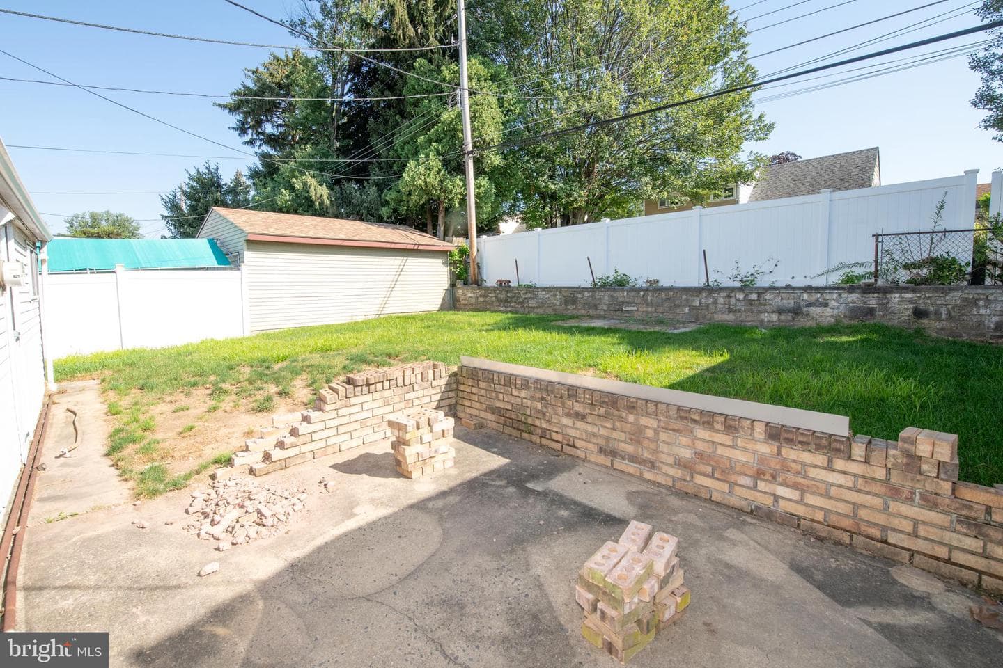 2831 Comly Road photo 30