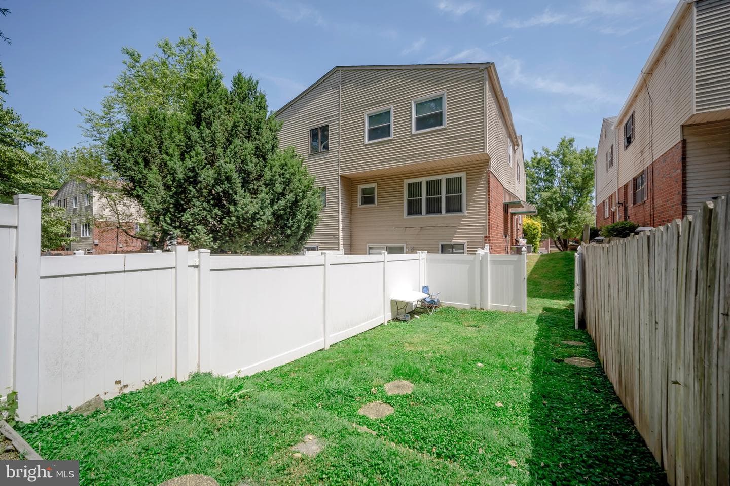 9376 Neil Road #a photo 20