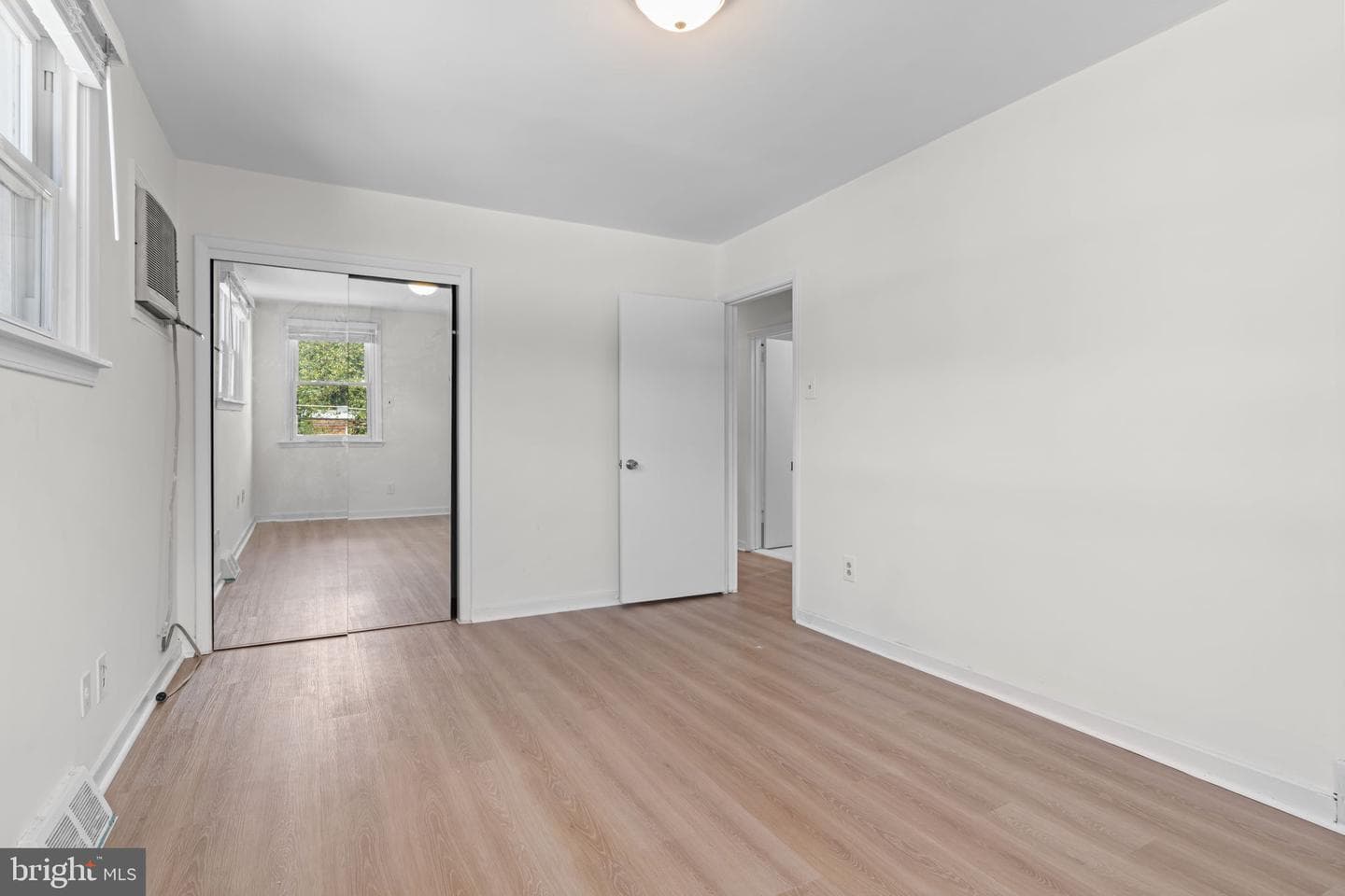 8614 Agusta Street photo 19