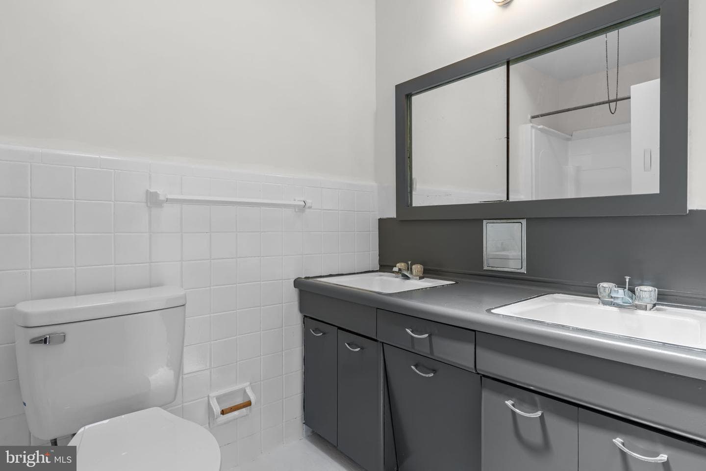 8614 Agusta Street photo 20
