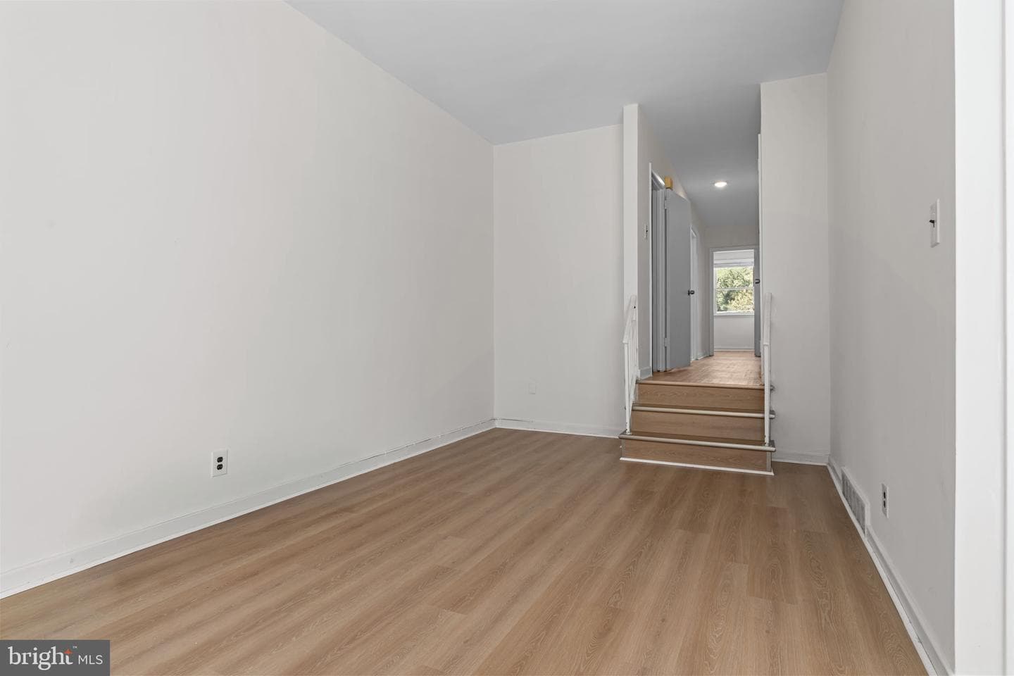 8614 Agusta Street photo 5