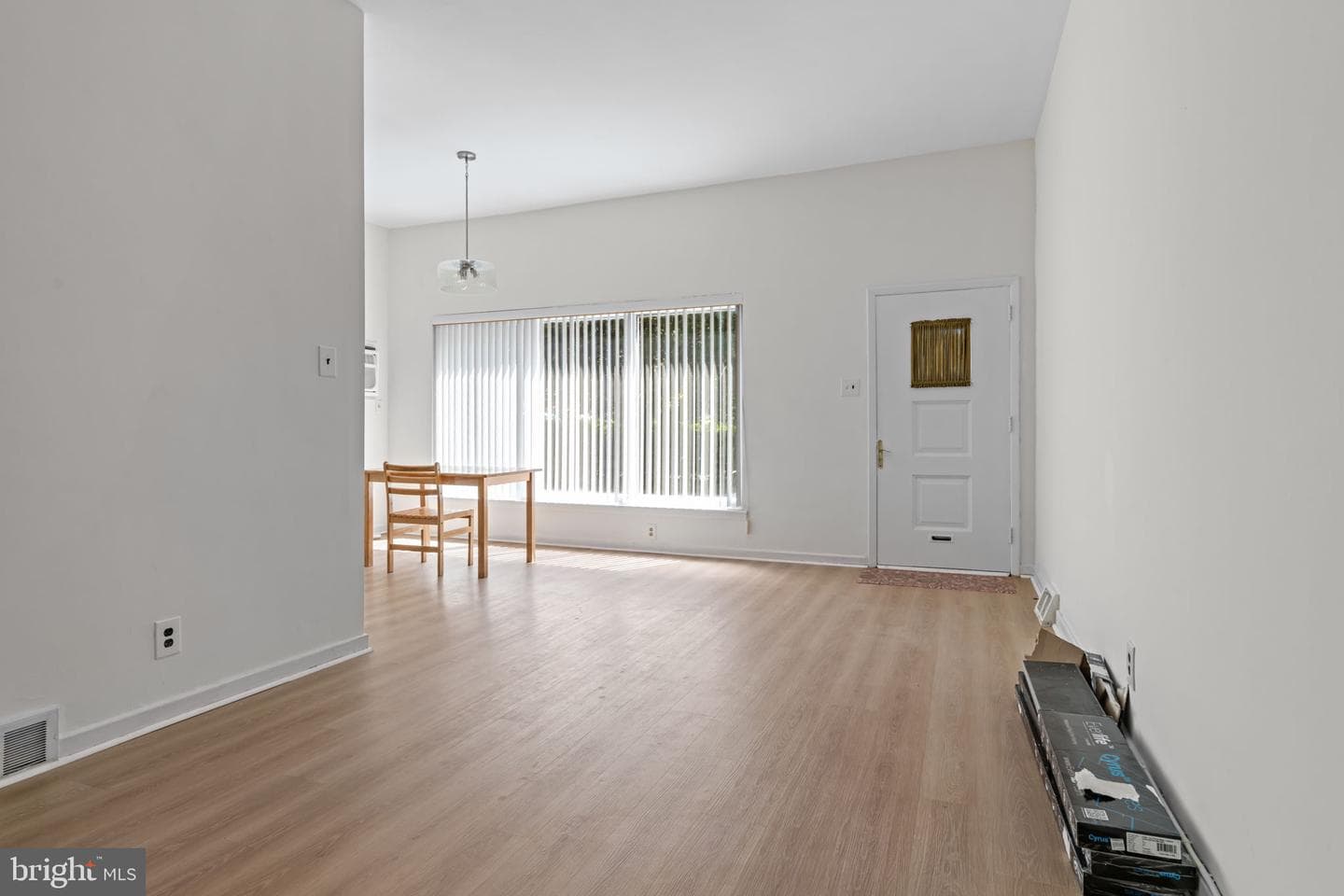 8614 Agusta Street photo 6