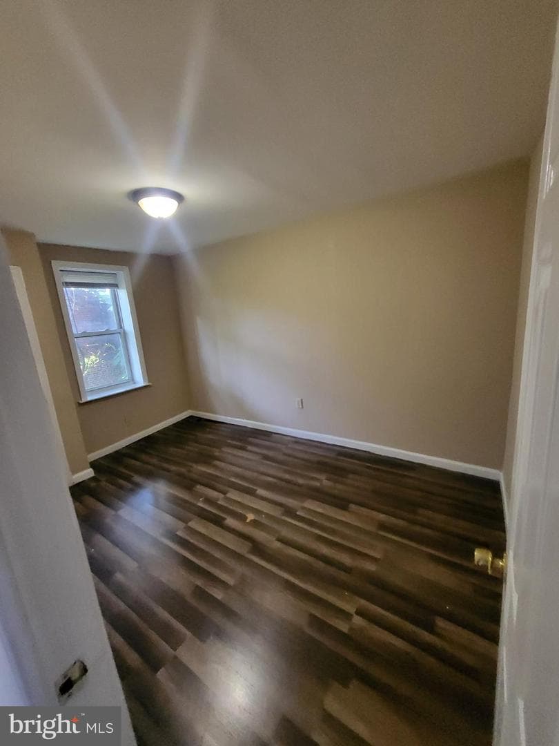 5543 Angora Terrace photo 9