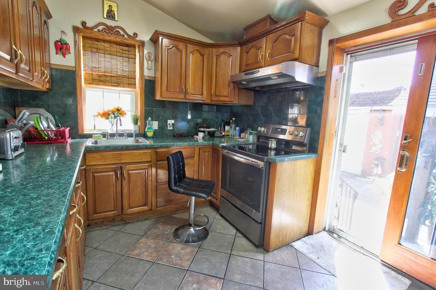 1336 Longshore Avenue photo 26